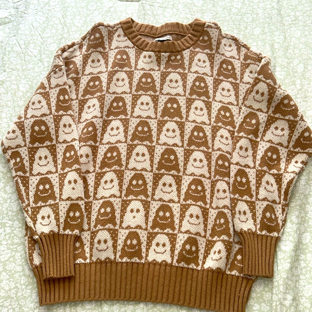 American Eagle Outfitters Brown and Cream Smiley Ghost Knit Sweater